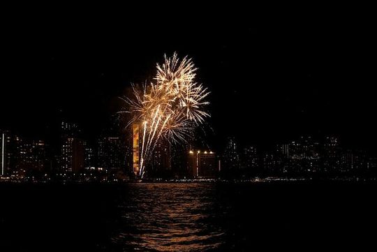 Waikiki Friday Fireworks Boat Cruise from Oahu