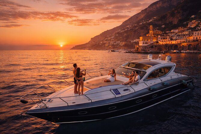 Yacht Sunset Experience on the Amalfi Coast