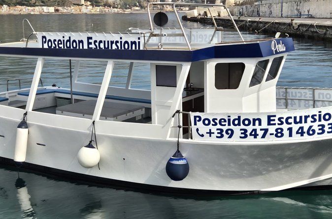 Private boat tour Taormina Isola bella, with aperitif