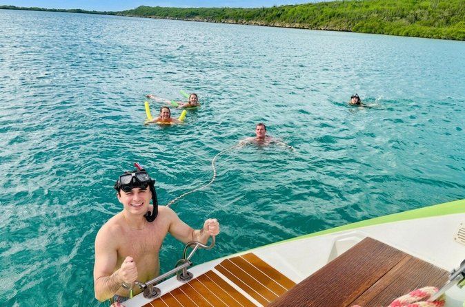 Curaçao Private Morning Snorkeling Boat Tour