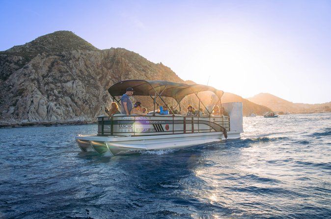 Luxury Boat Trip to the Arch