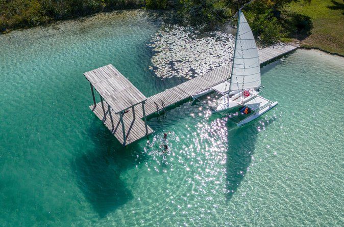 Sail 4hr in the most SECRET Spot of Bacalar and Beach Club.