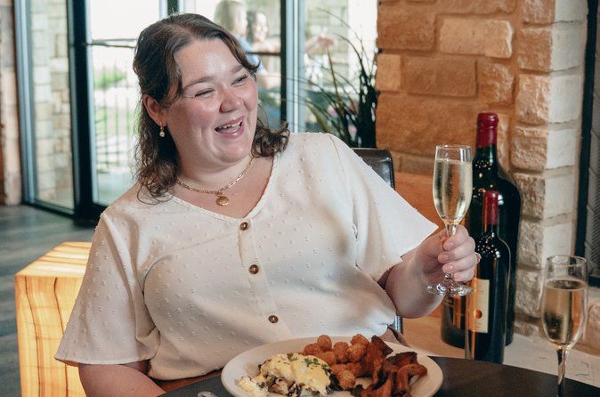 Pizza & Pours: Tasting & Lunch at Flat Creek Estate