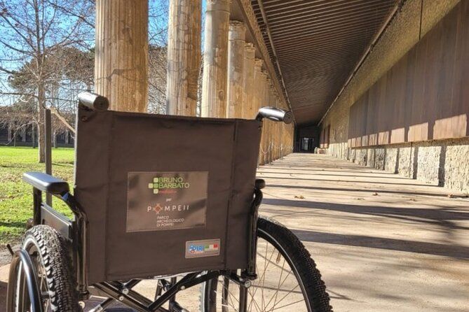 Private Wheelchair-Accesible Tour from Naples to Pompeii