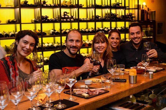 2-hours Drinks and Appetizers Class in Playa del Carmen