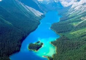 Moraine Lake , louise , Emerald & Johnston Canyon Adventure Tour