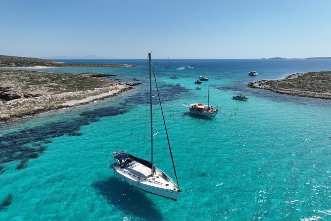 5 HourS Blue Lagoon start 1530 - cliff jumping in TRIPITI