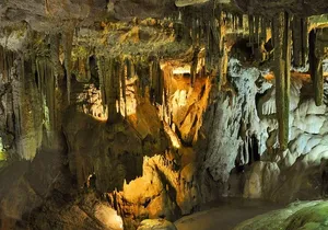 Jamaica: Green Grotto Caves and Dunn's River Falls Daytrip