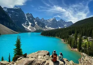 Lake Louise, Moraine Lake, Johnston Canyon Private Day Tour
