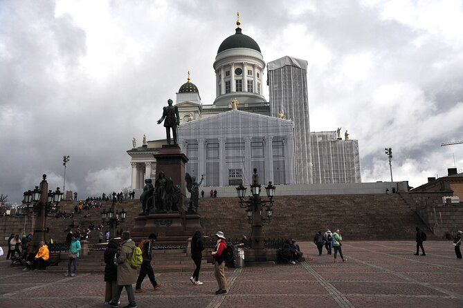 Helsinki Free Walking Tour en Español Small Group