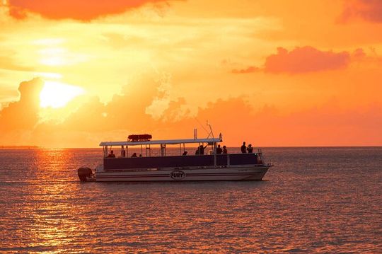 St. Augustine Champagne Sunset Cruise w Seasonal Nights of Lights
