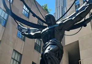 Welcome Tour with Expert Guide in New York