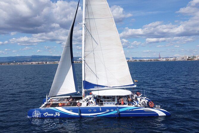 Cambrils : 1 Hour Sailing Catamaran Ride in Cambrils