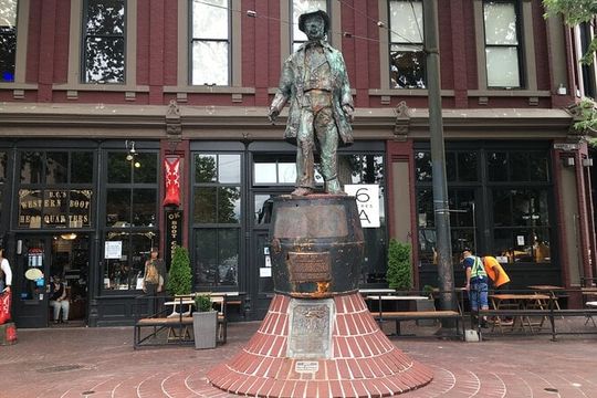 Private Tour in Vancouver for Solo Traveler