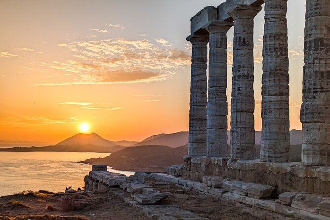 Athens to Cape Sounion & Lake Vouliagmeni: Half-Day Private Trip