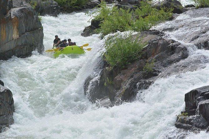 Middle Fork American River - Full Day Rafting Trip (Class 4)