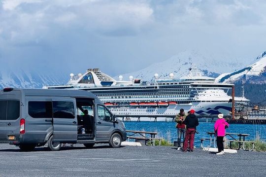 Private Seward Cruise Transfer & Scenic Tour for Large Groups