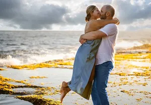 Oahu Professional Photographer Couples and Families