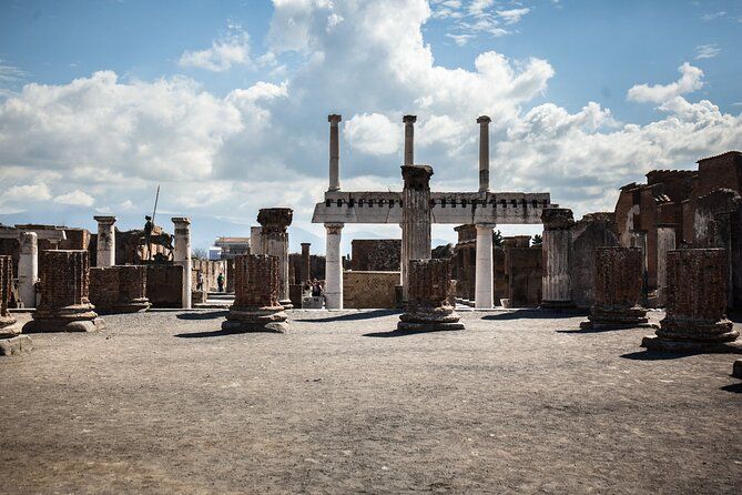 Guided excursion to Pompeii Excavations from Vietri sul Mare