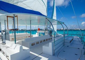 Giant Catamaran - Cancun to Isla Mujeres Playa Norte - Non Drowsy