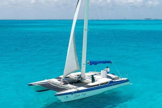Isla Mujeres Private Catamaran Tour: Snorkel & Playa Norte