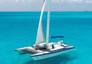 Isla Mujeres Private Catamaran Tour: Snorkel & Playa Norte