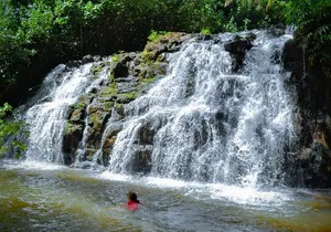 Private Waterfalls Hike and Swim in Lihue