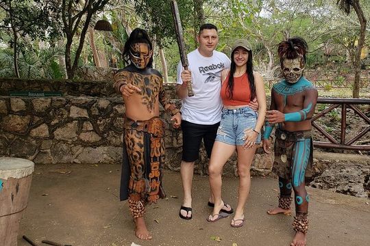 EK Balam Mayan Ruin & Cenote Hubiku & Valladolid from Cancun