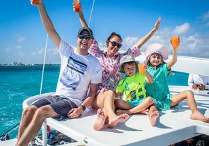 Free Transport 3 in 1 Isla Mujeres Catamaran with Snorkeling