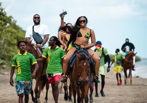 Dunn's River Falls and Horseback Riding Adventure Ocho Rios Ja