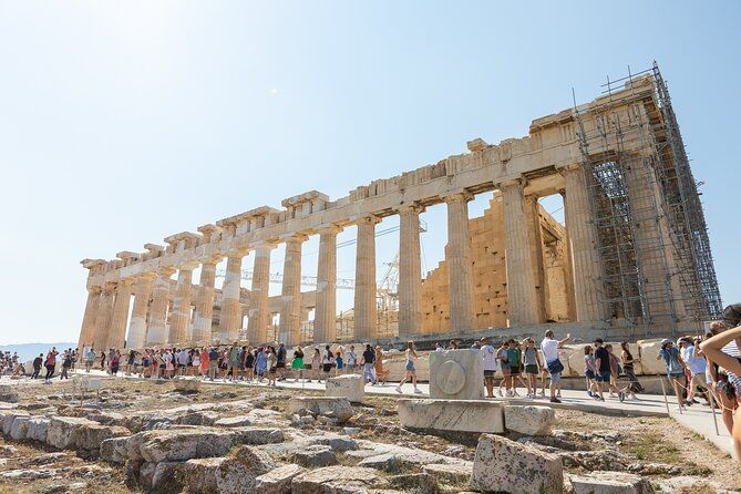 Early Access Acropolis & Old Athens Walking Tour in Spanish