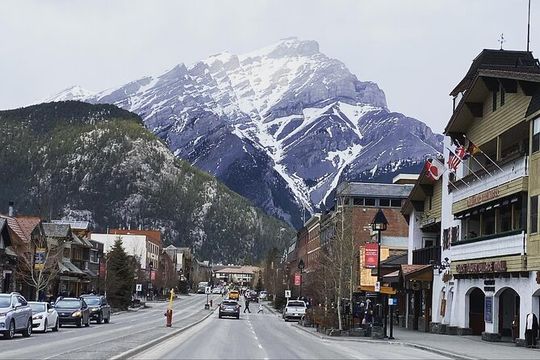 Banff National Park Private Full Day Tour