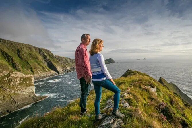 Ring of Kerry & Skellig Ring tour from Killarney, Kerry. Guided