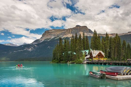 Lake Louise Moraine and Johnston Canyon Experience
