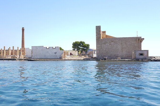 Marzamemi: Private Boat to Capopassero & Vendicari with Aperitif