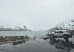 Whittier Cruise Shuttle Tour with Multiple Stops