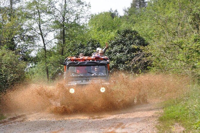 Side Jeep Safari Adventure