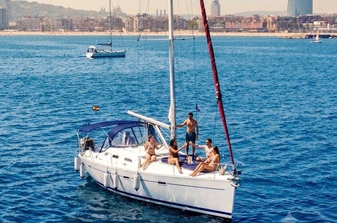 Private 2-Hour Sailing Experience in Barcelona
