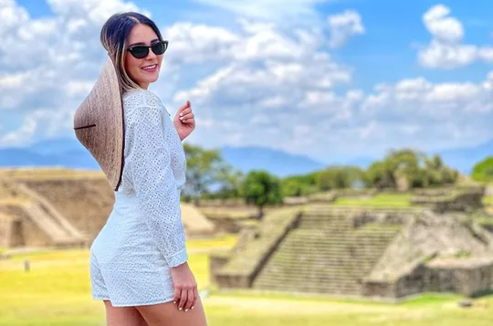 Monte Alban, Alebrijes, Teotitlan, Mezcal and Tule Tree Tour