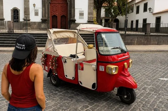 1hr Private Tuk-Tuk Rides Tour in Madeira