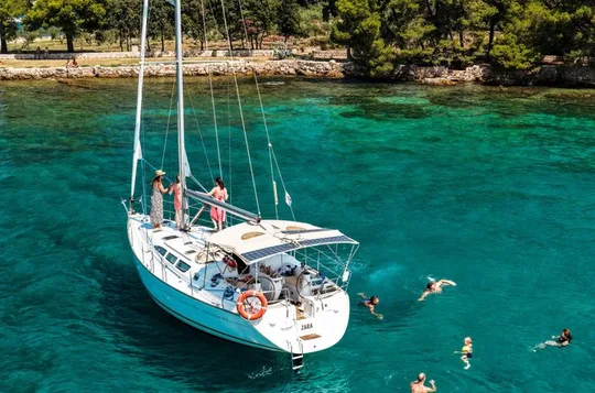 Full Day Sailing Tour