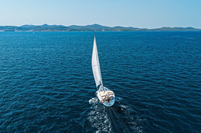 Private Sailing Day Tour