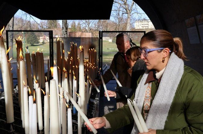 Private Lourdes Tour: Grotto & Basilicas from San Sebastián