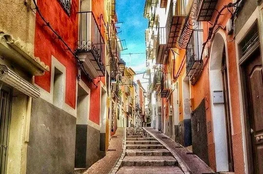 Villajoyosa and Altea: Small Group Jewels of the Costa Blanca