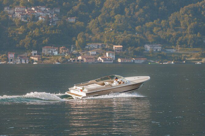 Private Boat Tour on Lake Como