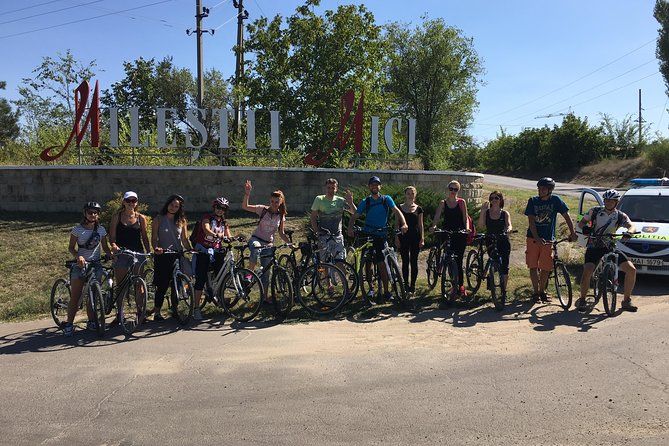 Private Bike Tour to Milestii Mici Winery with wine tasting and lunch
