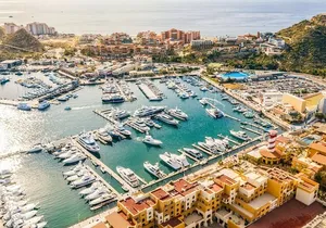 Cabo San Lucas Arch Cruise and Shopping Tour