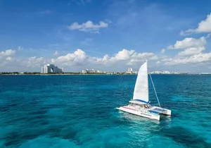 Isla Mujeres Catamaran, Open Bar and Beach Club Tour
