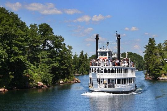 Heart of the 1000 Islands Lunch Cruise