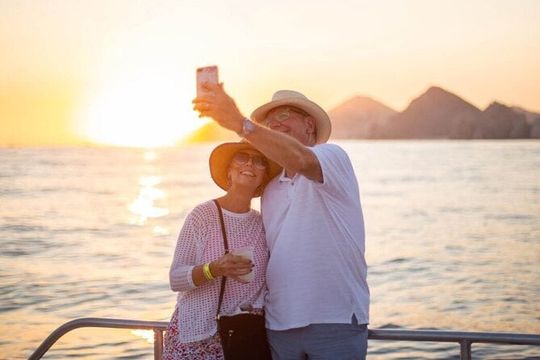 Jazz & Wine Los Cabos sunset cruise